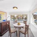 Hsns1 - Bask In Sydney\'S Beauty At Harbourview Haven Apt